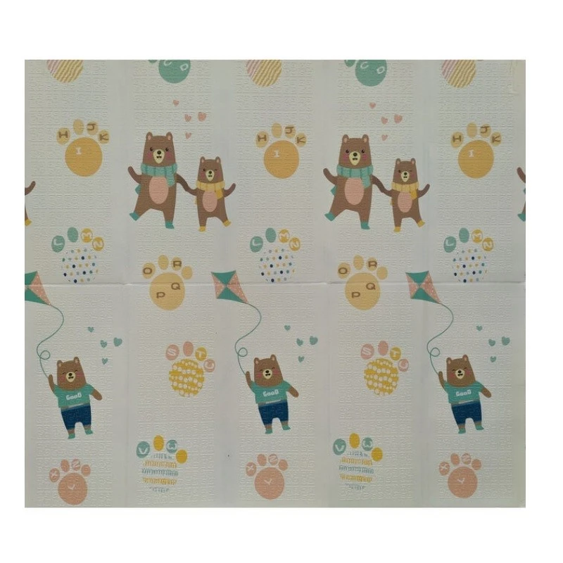 Детски килим за игра, Мечета с хвърчила, 150 х 180 х 1